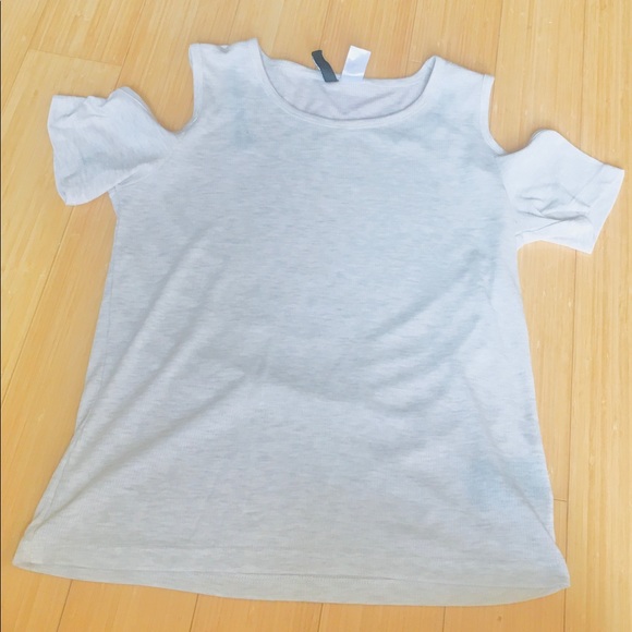 H&M Divided Tan Cold Shoulder Top - Picture 4 of 7